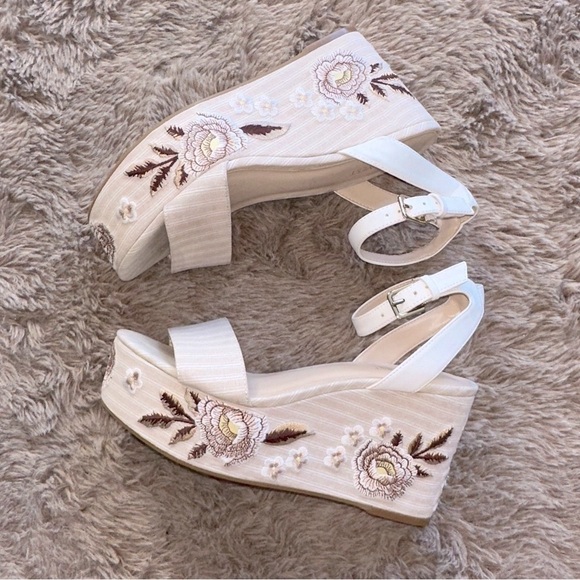 Nine West Tops - Nine West Wedge Heels